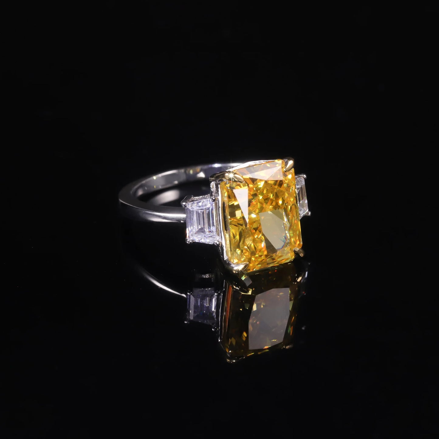 GEM'S BALLET Fancy Vivid Yellow CZ Engagement Ring – Radiant Elegance