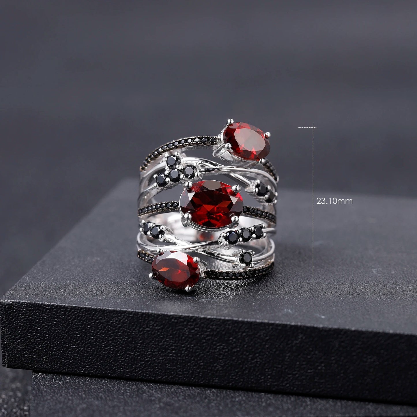 GEM'S BALLET 4.0Ct Natural Red Garnet Birthstone Rings For Women 925 Sterling Silver Stackable Three Stone Ring Fine Jewelry