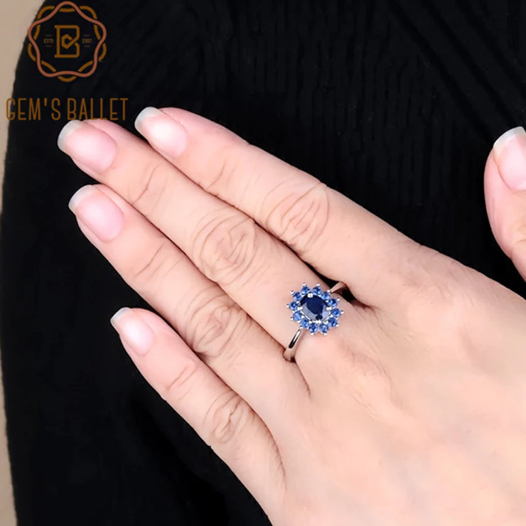 Gem's Ballet 1.89Ct Blue Sapphire Flower Ring – Vintage Elegance