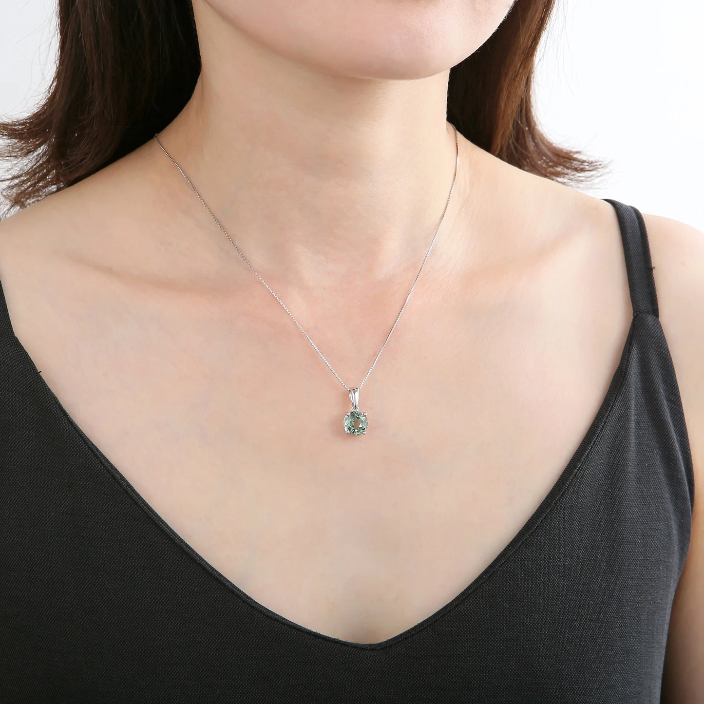 GEM'S BALLET Natural Blue Topaz Gemstone Pendant Necklace For Women Jewelry 925 Sterling Silver Classic Round Birthstone Pendant