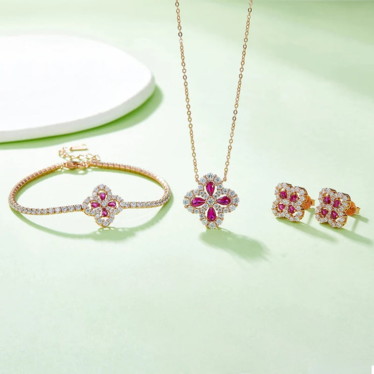 Ruby Jewelry Set – Clover Pendant & Earrings