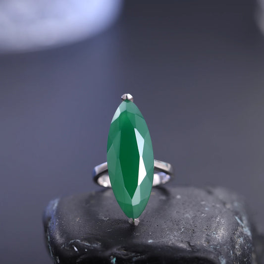 Marquise Shape Natural Green Agate Gemstone Ring 925 Sterling Silver