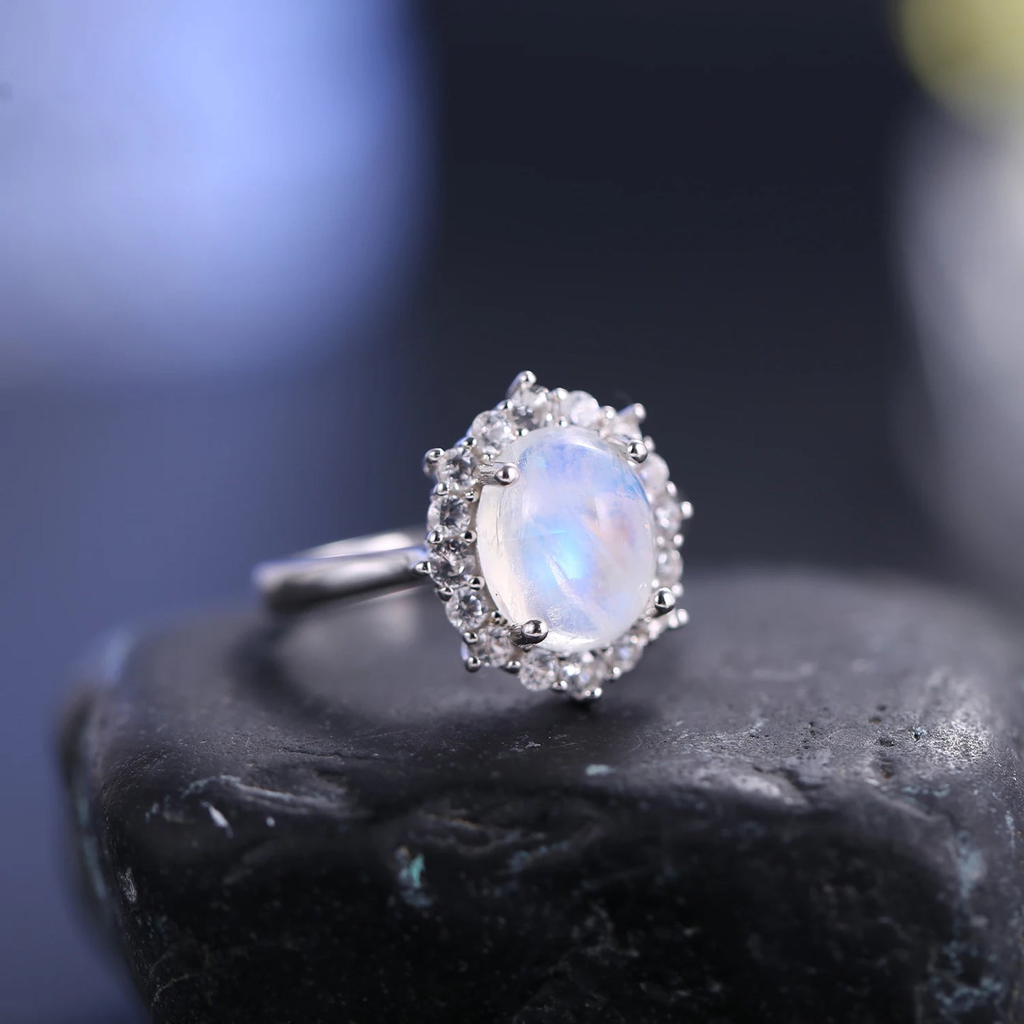 GEM'S BALLET Oval Natural Milky Blue Moonstone Gemstone Ring – Elegant & Timeless