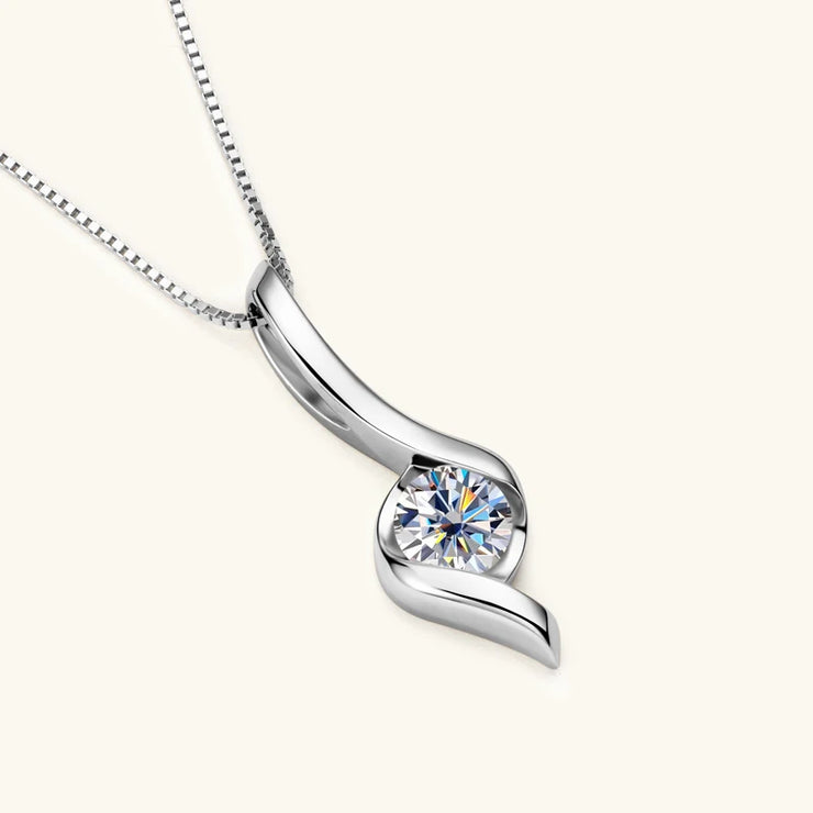 Timeless Brilliance – RAPRGOLD Moissanite Sterling Silver Pendant Necklace