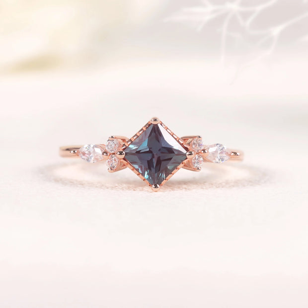 GEM'S BALLET 18K Rose Gold Alexandrite Promise Ring