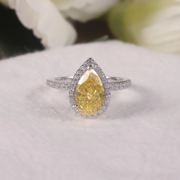 GEM'S BALLET Pear Shape Diamond-fire CZ Fancy Light Yellow Halo Engagement Ring – A Stunning Statement Piece