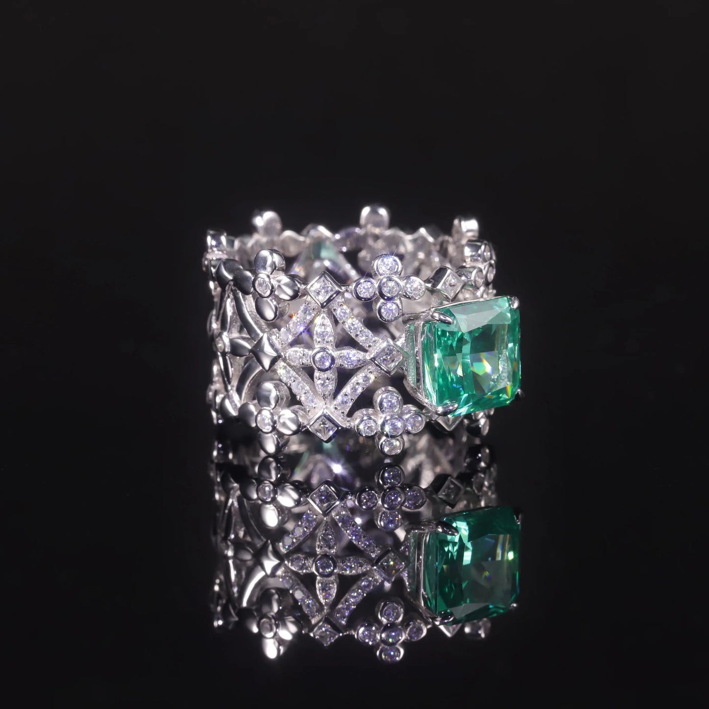 GEM'S BALLET 8x8mm Paraiba Green Crushed Ice Diamond Ring – Antique Handmade Jewelry