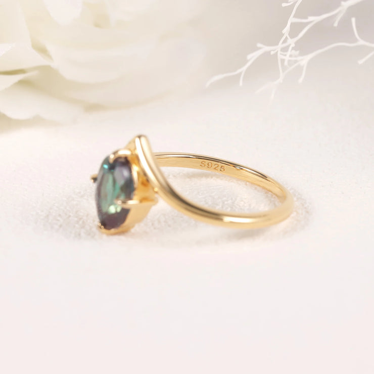 GEM'S BALLET 14K Gold Plated 925 Sterling Silver Curved Ring – Color Changing Alexandrite Engagement Ring