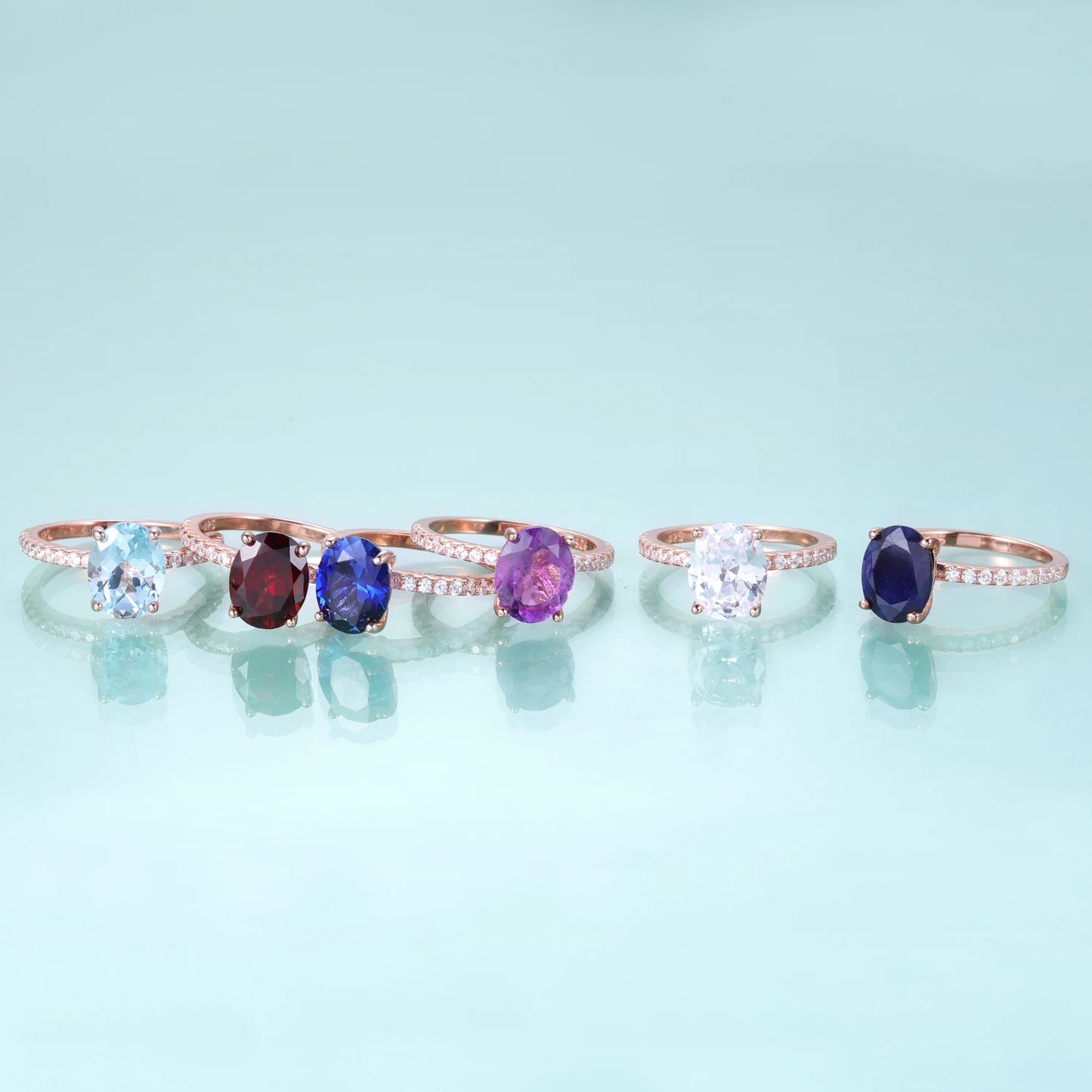 GEM'S BALLET Vintage Oval Blue Sapphire Ring