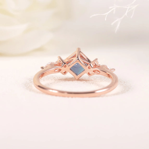 GEM'S BALLET 18K Rose Gold Alexandrite Promise Ring
