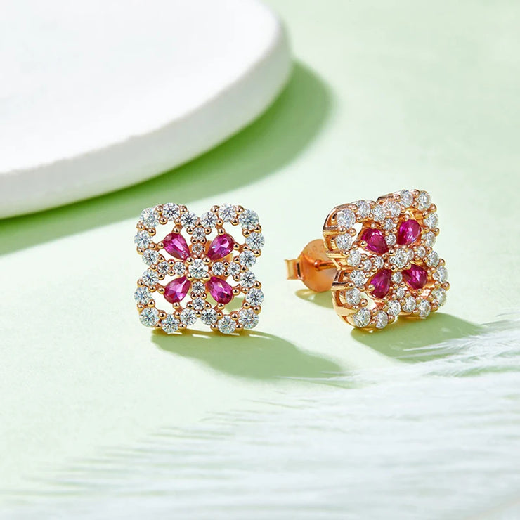 Ruby Jewelry Set – Clover Pendant & Earrings