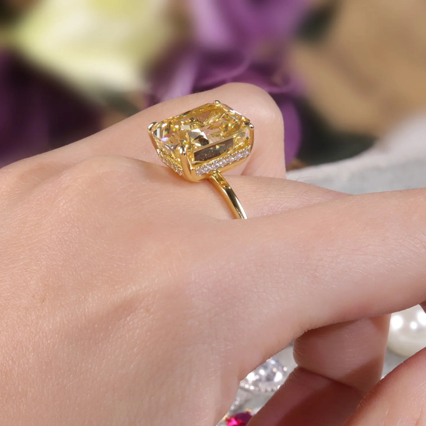 GEM'S BALLET Fancy Light Yellow CZ Engagement Ring – Radiant Elegance