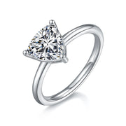 GEM'S BALLET 2ct Emerald Cut Moissanite Ring